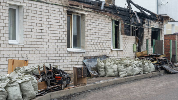 24/7 Emergency Fire Damage Removal experts in Pasadena Hills, MO